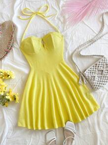 Soleia 性感 V 领露背系带迷你连衣裙，纹理面料，A 字形，适合度假、圣诞节、新年、情人节约会