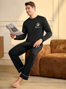 Manfinity Underwear&Sleepwear Basics Set de pijama de 2 piezas con pantalón y top de manga larga de cuello redondo estampado, estilo minimalista para hombre