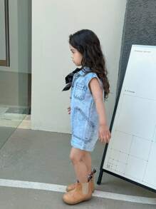 Bộ đồ liền quần jean ngắn hàng ngày cho bé gái ngoài trời nhẹ nhàng, vừa vặn thoải mái và cài nút phía trước, túi phẳng ở phía trước và đường may bên hông, vải thoải mái, cổ điển và thời trang - Rửa nhẹ - Xem 4