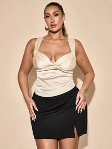 SHEIN BAE Nouveau Top bustier plissé en satin élégant couleur champagne/beige pour femmes grandes tailles. Top sexy pour le printemps/été, gothique grande taille, vacances, sortie, fête, remise des diplômes, vacances de printemps, Pâques, concert, hauts de fête, corset pour morphologies généreuses, hauts sexy, Top pour morphologies généreuses - Nude - Voir 6