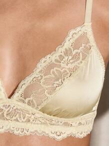 AiiRZ 精致蕾丝文胸三角形剪裁花卉网眼覆盖软杯无线舒适内衣贴花装饰内衣节日礼物