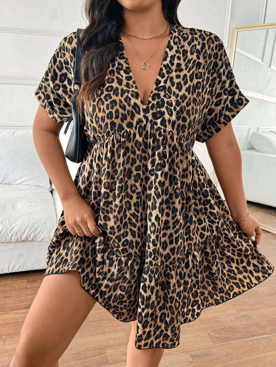 SHEIN Frenchy 大码简约 V 领豹纹 A 字裙，夏季连衣裙