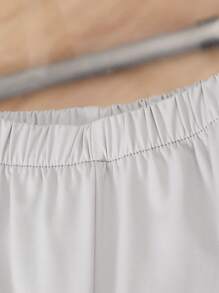 SHEIN 2pcs Young Boy Casual Loose T-Shirt + Khaki Pants Set - Grey - View 7