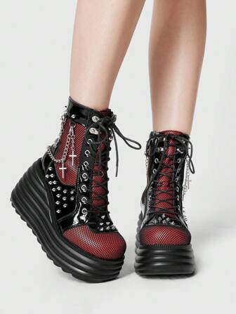 Grunge Punk نساء مشبكة شبكية بوت بوت قصير كاجوال كاجوال كامبوس بوتات الباطل أسود / أحمر جلد البولي يوريثان للحذاء منصة منصة انهيار مسمار مربوط قابل للتثبيت