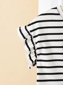 2pcs Girls Casual Round Neck Striped Bunny Print Short Sleeve Top And Wide Leg Striped Pants Set, Spring/Summer