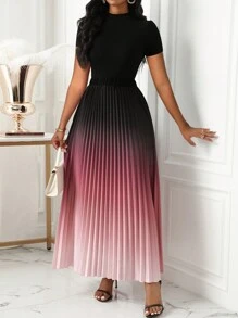 Lunelith SHEIN Lunessa 2pcs/Set Women Casual Gradient Print Design Round Neck Short Sleeve Set - Multicolor - View 1