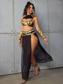 Costum pentru femei (sutien, fustă, șal, 2 mănuși, caciulă)