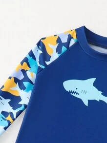 SHEIN 2 Stücke Baby Jungen Badeanzug Set, süßer Cartoon Hai Muster Farbblock Langarm Strick Top & Badeshorts, Tankini Badeanzug Set
