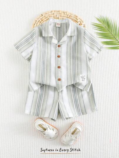 Cozy Pixies 2件套男婴彩色条纹领口短袖衬衫和松紧腰短裤套装