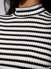 COSMINA Vestido mini de mujer con cuello alto a rayas para uso diario