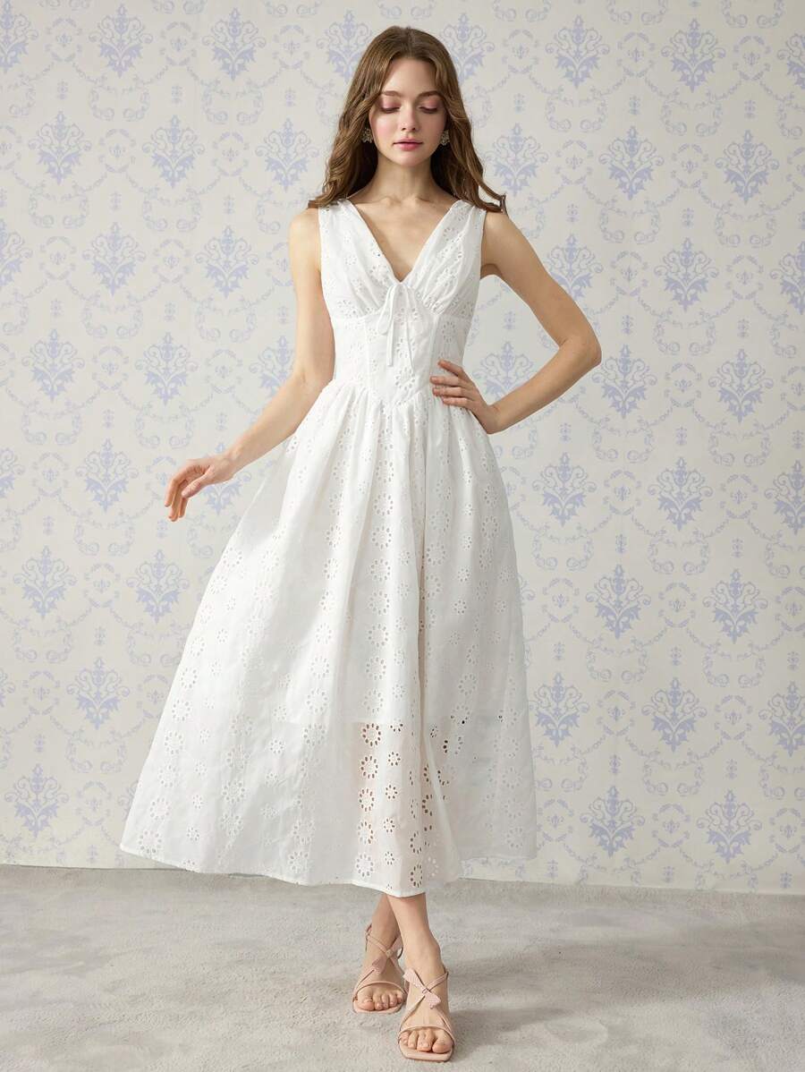 SHEIN MOD V 领系带前白色田园优雅白色连衣裙、茶会连衣裙、早午餐连衣裙、度假连衣裙、波西米亚连衣裙、情人节连衣裙、女士生日连衣裙 - 白色 - 查看 1