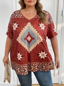 SHEIN CURVE+ T-shirt femme grande taille style bohème vintage imprimé géométrique col en V, style décontracté d'été