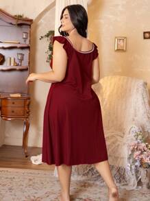 Côtesoire Plus Size Casual Lace Patchwork Nightgown - Red - View 2