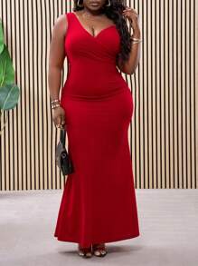 Slaydiva Plus Size Asymmetric Sleeveless Red Elegant Mermaid Hem Maxi Skirt