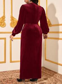 SHEIN Lady Autumn And Winter Elegant Party Cocktail Party Cblack Silver Knitted Velvet Sequins Straight Sequin Midi Length Sleeve Plus Size Dresses New Year Dress Plus Size Dresses Party - Red - View 2