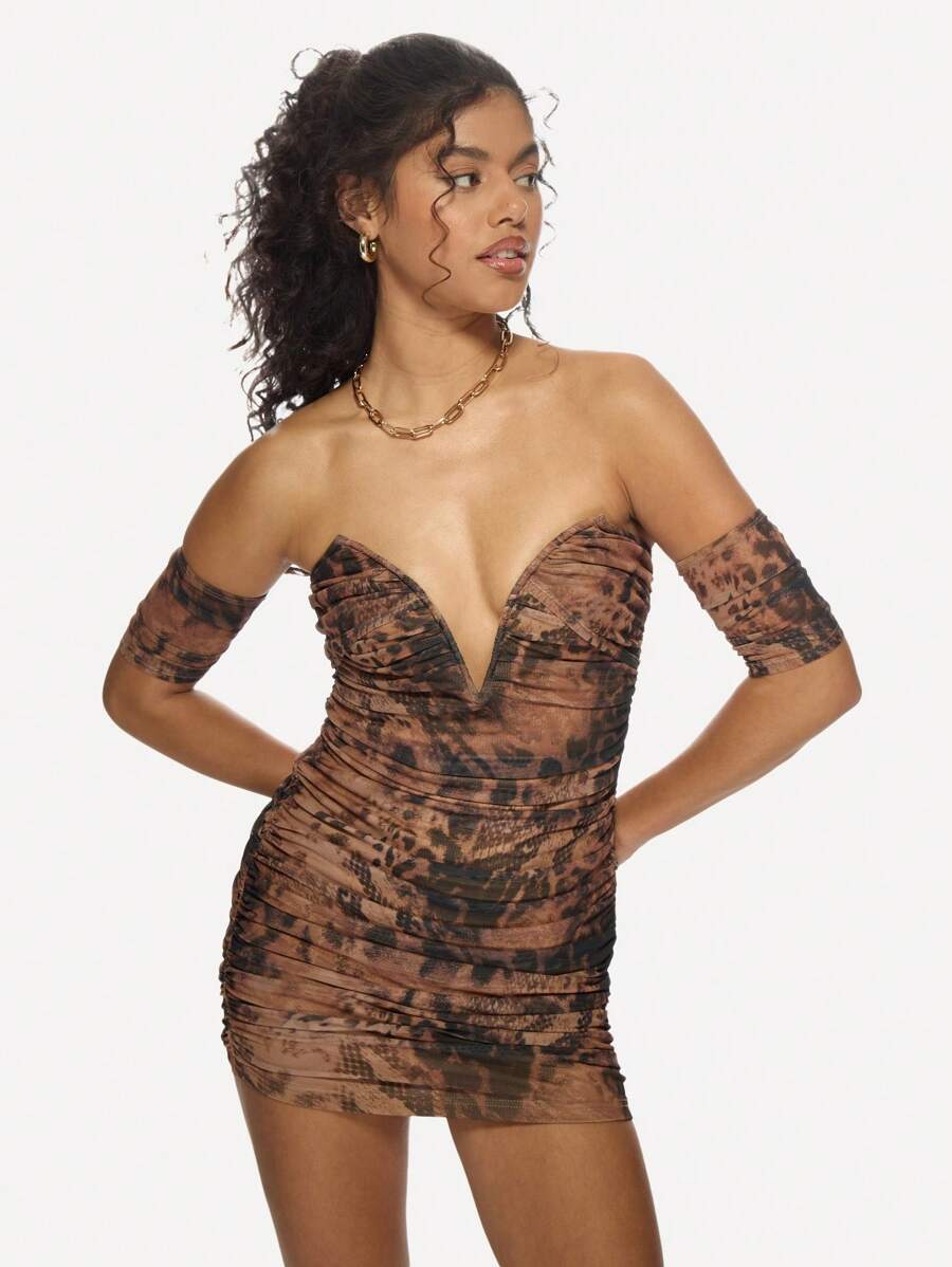 MISSGUIDED Leopard Print Ruched Mini Dress With Off-Shoulder Sleeves Party Club Night Out Bodycon Dress Sweetheart Neckline Fall Winter Holiday Nye,L
