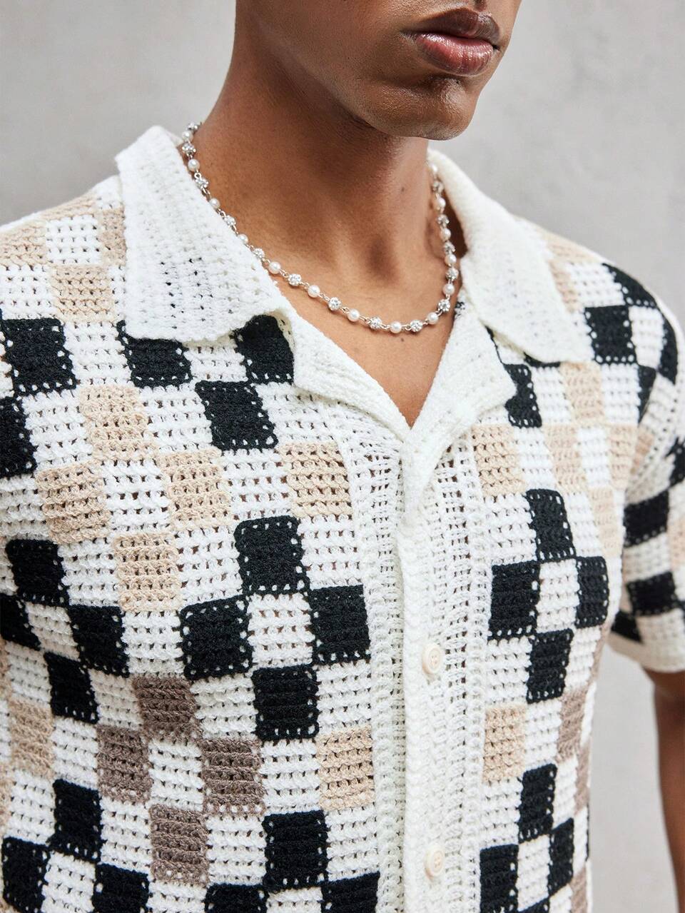 Men's Crochet Checkered Contrast Color Loose Drop Shoulder Hawaiian Collar Casual Knit Shirt, Black & White, Apricot, Suitable For Spring/Summer