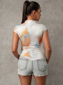 MaterniChic Spring/Summer Hawaiian Bohemian Style Women Short Sleeveless Top With Asymmetric Hem, Blue/White/Yellow Tie Dye Pattern Maternity T-Shirt - Apricot - View 2