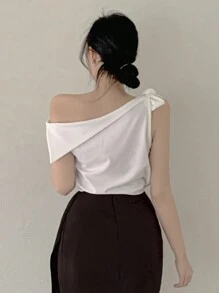 DAZY Women Oblique Neck Asymmetrical Shoulder Tie-Up Bow T-Shirt