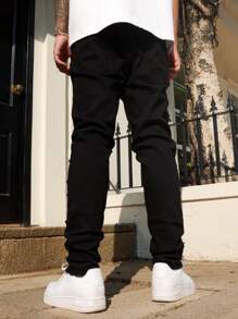 Manfinity LEGND Men's Plain Ripped Casual Denim Jeans, For Everyday Wear - Black - View 2