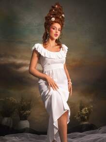 White Lotus Trim Satin Plain Vintage Palace Style Nightdress For Women - White - View 1