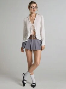 Easelle Witte geweven damesblouse met lange mouwen en ruches aan de voorkant