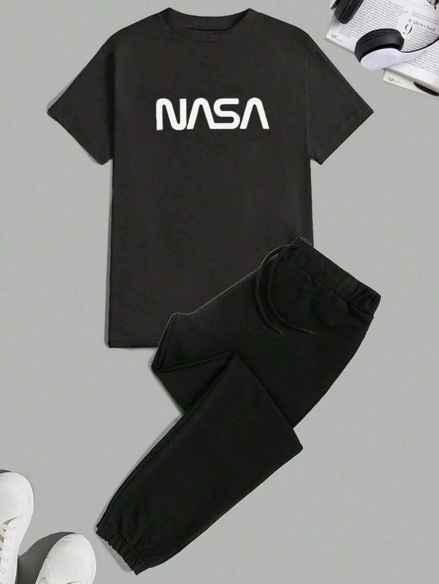 RueChic Cotton Men Letter Graphic Tee & Drawstring Waist Sweatpants - Dark Grey - View 1