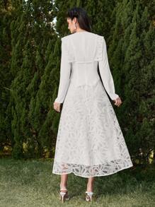 Modelyn Women's Elegant Solid Color Embroidered Patchwork Arabian Style Dress - White - View 3