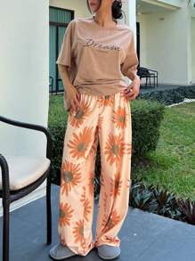 DAZY 2 Stücke bedrucktes Kurzarm Lose Pyjama Set für Frauen