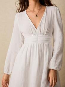 Poéselle Women Solid Color V-Neck Lantern Sleeve Ruched Waist Dress