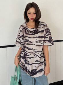 DAZY Damen lässiges, weites Batik-Zebradruck Kurzarm T-Shirt in Oversized Form, Grafik Shirts - Braun - Übersicht 6
