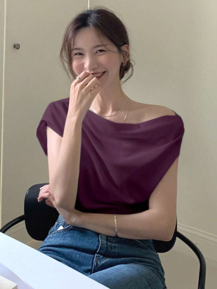 Women's Solid Color Asymmetric Neck Pleated Casual T-Shirt,Crop Tops Women