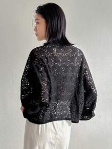 FRIFUL 女士蕾丝镂空休闲西装外套，简约时尚，适合日常商务穿着 - 黑色 - 查看 7