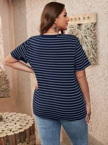 SHEIN VCAY 女式大码条纹夏季 T 恤