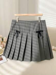 SHEIN Frenchy Falda plisada para mujer de tallas grandes, falda linda, falda estilo Y2K, moda para reducir la edad de mujeres de tallas grandes, atuendos de verano para mujeres, atuendos de cumpleaños para mujeres, atuendos de concierto para mujeres Gyaru
