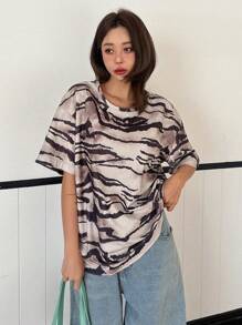 DAZY Damen lässiges, weites Batik-Zebradruck Kurzarm T-Shirt in Oversized Form, Grafik Shirts - Braun - Übersicht 8