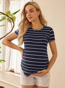 SHEIN Camiseta de maternidad casual de manga corta a rayas de cuello redondo