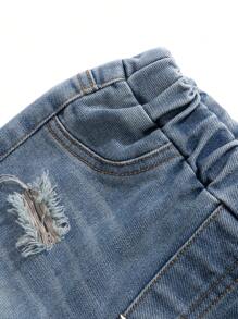 SHEIN Baby Boy Retro Distressed Vintage Washed Ripped Frayed Plaid Patchwork Loose Fit Straight Leg Light Blue Denim Jeans, For Spring/Summer - Light Wash - View 4