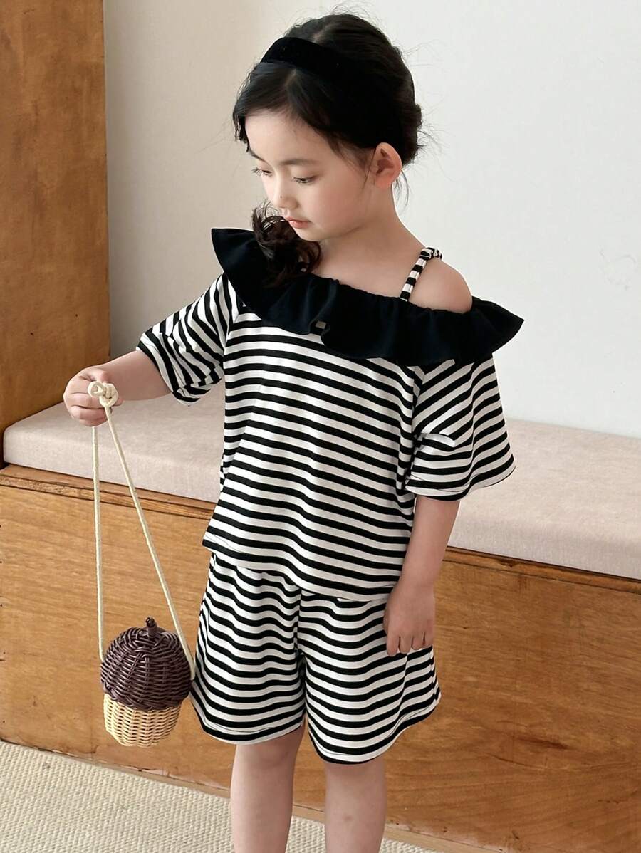 DAZY 2pcs/Set Young Girls Minimalist Casual Daily Short Sleeve Top And Shorts Set,Girls Summer Outfits - Black and White - View 1