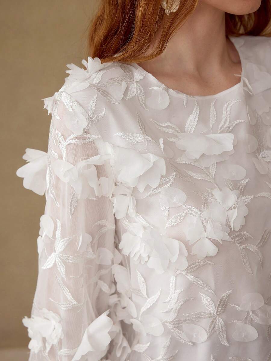 MOTF PREMIUM APPLIQUES LANTERN SLEEVE TOP - White - View 2