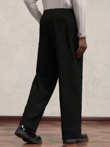SHEIN X ELOISA & ORSON AKNOTIC Business Casual Pantalones casuales holgados de pana para hombre con decoración de letra metálica, cintura elástica y pierna recta