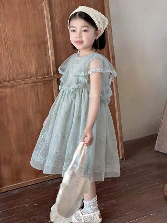 SHEIN X Scheana Dazy Kids Robe pour jeune fille de couleur unie avec ourlet volantéhodré et en maille