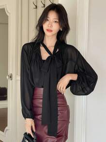 DAZY Áo cánh tay đèn lồng rộng rãi cổ chữ V thanh lịch dành cho nữ - màu đen - Xem 5
