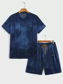 Manfinity VCAY Men's Fashion Casual Velvet Crew Neck Short Sleeve T-Shirt And Shorts 2 Pieces Set, Elegant Party/Nightclub Style, Summer - Dusty Blue - View 1