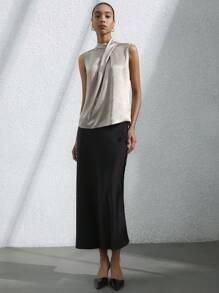 SHEIN Privé 优雅高端时尚百搭立领设计褶皱无袖光泽面料女式衬衫 - 香檳色 - 查看 3