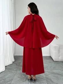 Modelyn 女士后系带披肩领紧身连衣裙