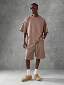 SUMWON Luxury Escape Artist Co-Ord Set Oversized Drop Shoulder Short Sleeve T-Shirt And Drop Crotch Shorts Streetwear Athleisure Two-Piece Summer Set