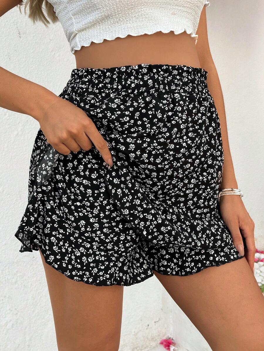 SHEIN Maternity Ditsy Floral Ruched Waist Ruffle Trim Shorts - Black - View 1