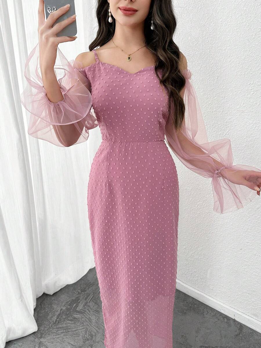 Modelyn 女士优雅提花细肩带 V 领褶饰高端网眼长袖中长连衣裙 - 淺粉色 - 查看 1