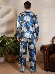 Herren Schlafanzug Set mit Full-Muster Muster, bestehend aus Langarm-Oberteil und langer Hose